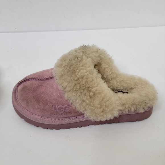 Ugg Slippers Kids Pink Size 11 Leather - Picture 3 of 9